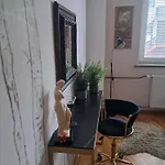 Baci For 4 Guests In Rose *