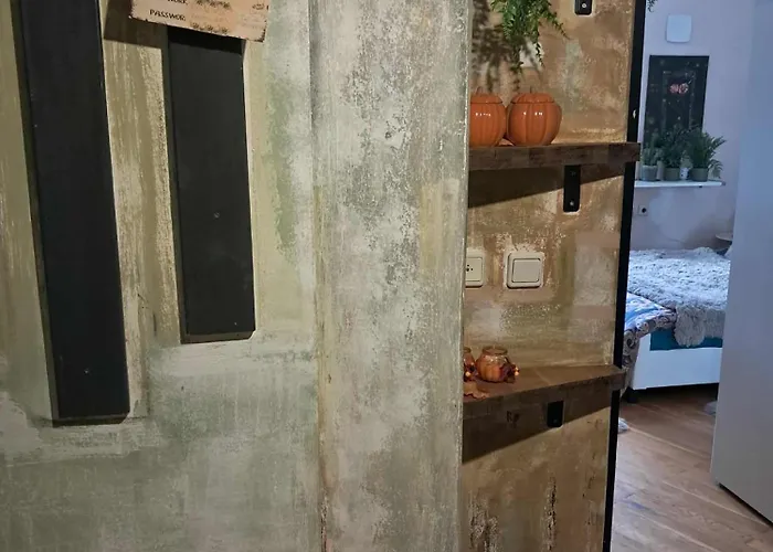 Baci For 4 Guests In Rose Apartmán Lublaň