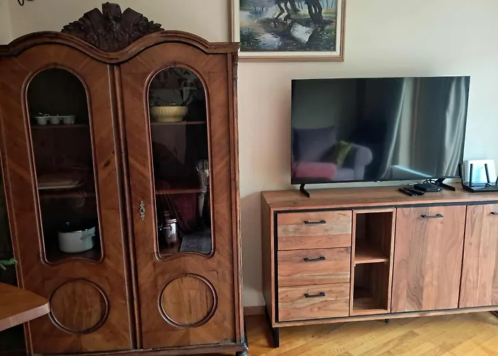 Baci For 4 Guests In Rose *